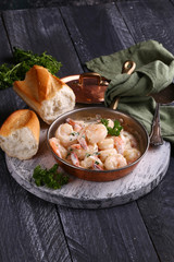 Sticker - fresh prawns with cream sauce and garlic