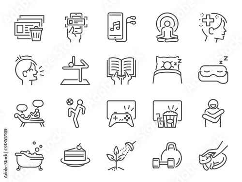 Cuadros en Lienzo Self-care during self quarantine line icon set