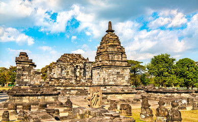 Fototapete - Candi Lumbung Temple at Prambanan. UNESCO world heritage in Indonesia