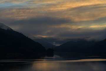 Wall Mural - sunrise over the lake