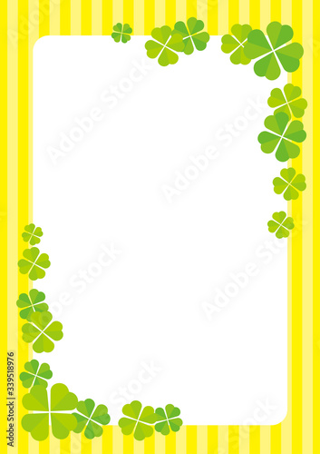 可愛いクローバーの縦型フレーム 黄色のストライプ柄 Stock Vector Adobe Stock
