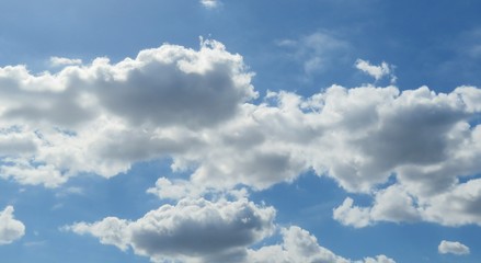 Wall Mural - beautiful clouds in blue sky, natural background