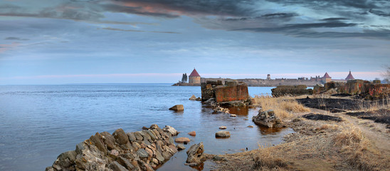 Wall Mural - Wide-format panorama of the Oreshek fortress at the source of the Neva River