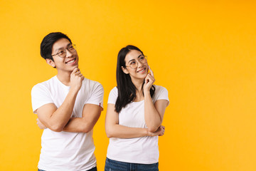 Wall Mural - Portrait of a beautiful young asian couple