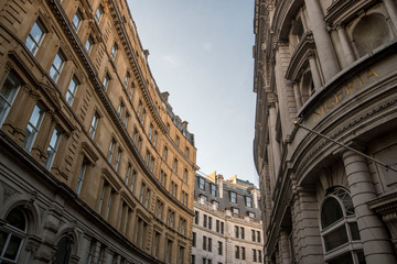 Wall Mural - view of curved street in london