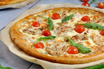 Sticker - pizza with chicken fillet, tomatoes, mozzarella