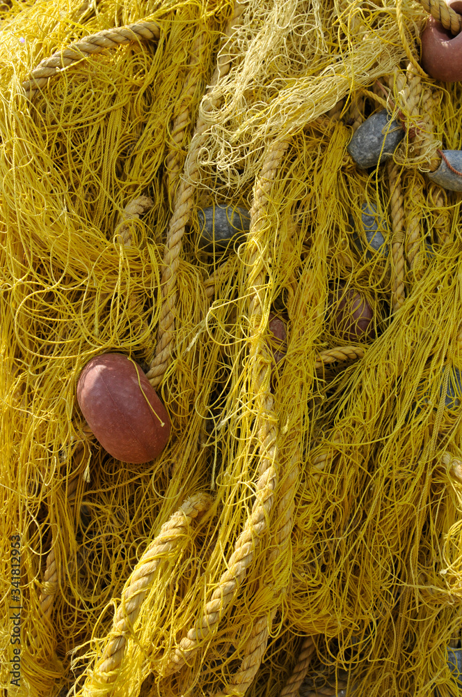 Fischernetz (Gythio, Peloponnes, Griechenland) - fishnet (Gythio, Peloponnese, Greece) - obrazy, fototapety, plakaty 