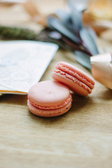 Canvas Print - Macaroon cakes on the table as a wedding decoration