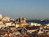 Fototapeta Miasto - Ausblick über Lissabon
