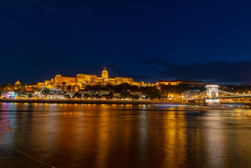 Canvas Print - night in the city of Budapest in Hungary