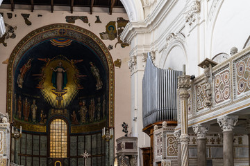 Wall Mural - The interior of Salerno Cathedral (Duomo di Salerno) with the altar and pulpit, Campania, Italy