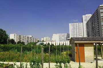 Wall Mural - Bagnolet, parc Des Guilands, Jean Moulin, quartier de la Noue