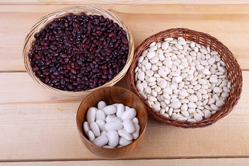 Sticker - Kidney beans on table