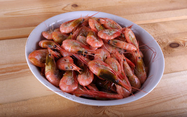 Poster - Shrimps on table