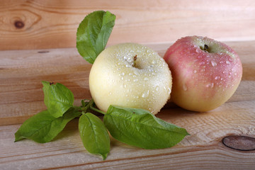 Poster - Apples on table