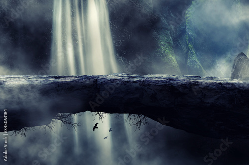 Fotografía a natural bridge with a background of rivers and waterfalls and shrouded in mist