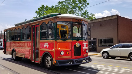 red trolley in memphis, tennessee
