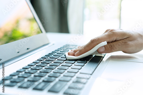 Fotomural Hand cleaning keyboard with disinfectant wet wipe