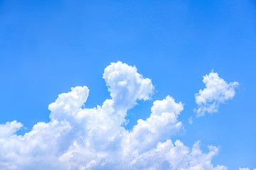 Canvas Print - beautiful blue sky with clouds wallpaper background