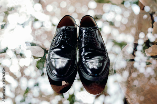 Fotografía Calzado de hombre, zapatos de boda.