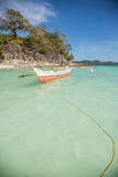 Fototapeta  - Filipińska łódź zacumowana przy brzegu