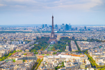  Panoramę Paryża z Wieży Eiffla