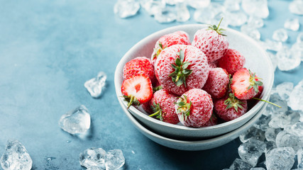 Canvas Print - Frozen strawberry with crystals of ice