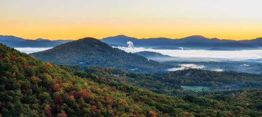 Wall Mural - Sunrise from the Blue Ridge Parkway overlooking Asheville North Carolina
