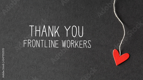 Cuadros en Lienzo Thank You Frontline Workers message with handmade small paper hearts