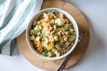 Vegan Vegetables Couscous Salad with Chickpeas 