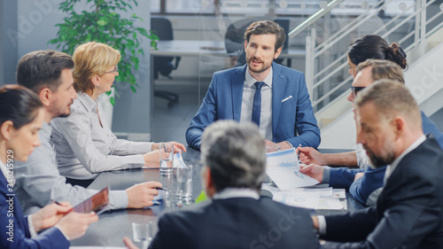 In the Modern Corporate Office Meeting Room: Diverse Group of Businesspeople, La Poster Mural XXL