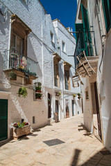 Wall Mural - Alleyway, Locorotondo. Puglia. Italy.	