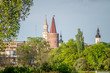 widok Opola z wieżami starego miasta