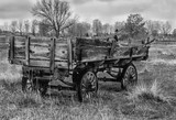 Fototapeta Nowy Jork - Vintage wooden farm wagon