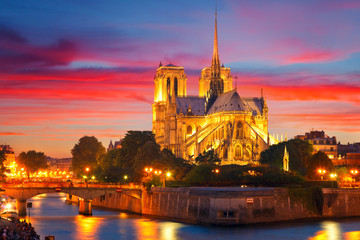 Fototapete - Notre Dame de Paris at night, France