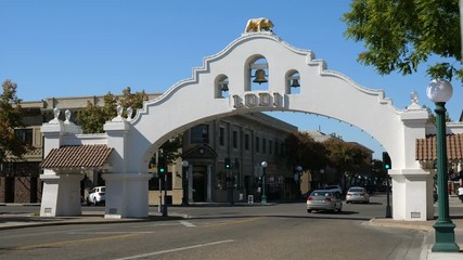 Canvas Print - Lodi California Public Welcome Arch