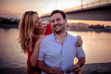 Wall Mural - Couple enjoying outdoors