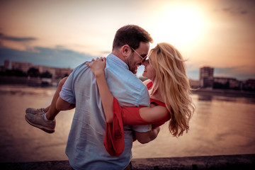 Poster - Couple have fun outdoors.