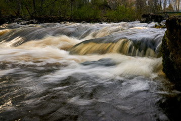 Fast streaming waterfall