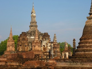 Wall Mural - Ruins of Wat Mahathat in the historical park of Sukhothai