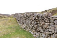 Dry Stacked Stone Walls In The Yorkshire Dales United Kingdom