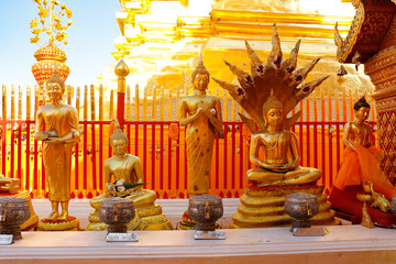 Wall Mural - A beautiful view of Wat Doi Suthep buddhist temple at Chiang Mai, Thailand.