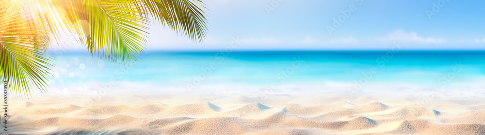 Summer Banner - Sunny Sand With Palm Leaves In Tropical Beach
 - obrazy, fototapety, plakaty 