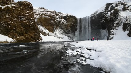 Canvas Print - Famous Skogafoss waterfaal on Iceland during winter