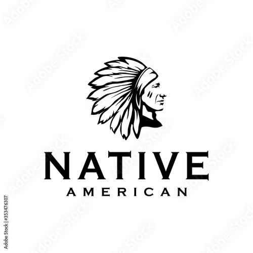 Fotografía American Native Indian Chief Headdress Logo Design illustration