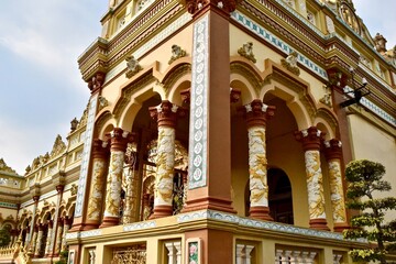 Wall Mural - Pillars of Vietnamese temple.