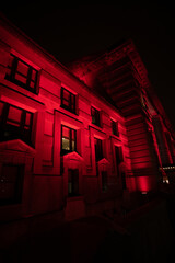 Union station painted red to celebrate the 2020 chiefs victory in Kansas city