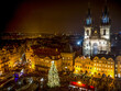 Prager Weihnachtsmarkt auf dem Platz des Friedens