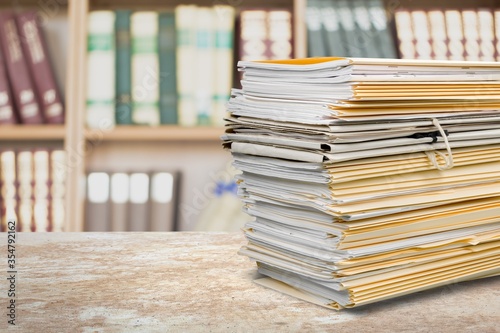 Fotomural File folders with documents on the office desk