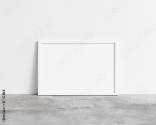 Fotomural Horizontal empty white frame mock up on concrete floor